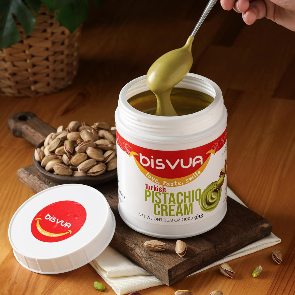 Bisvua Pistachio Cream Spread - Turkish Pistachio Cream 1 kg (35.3 oz)